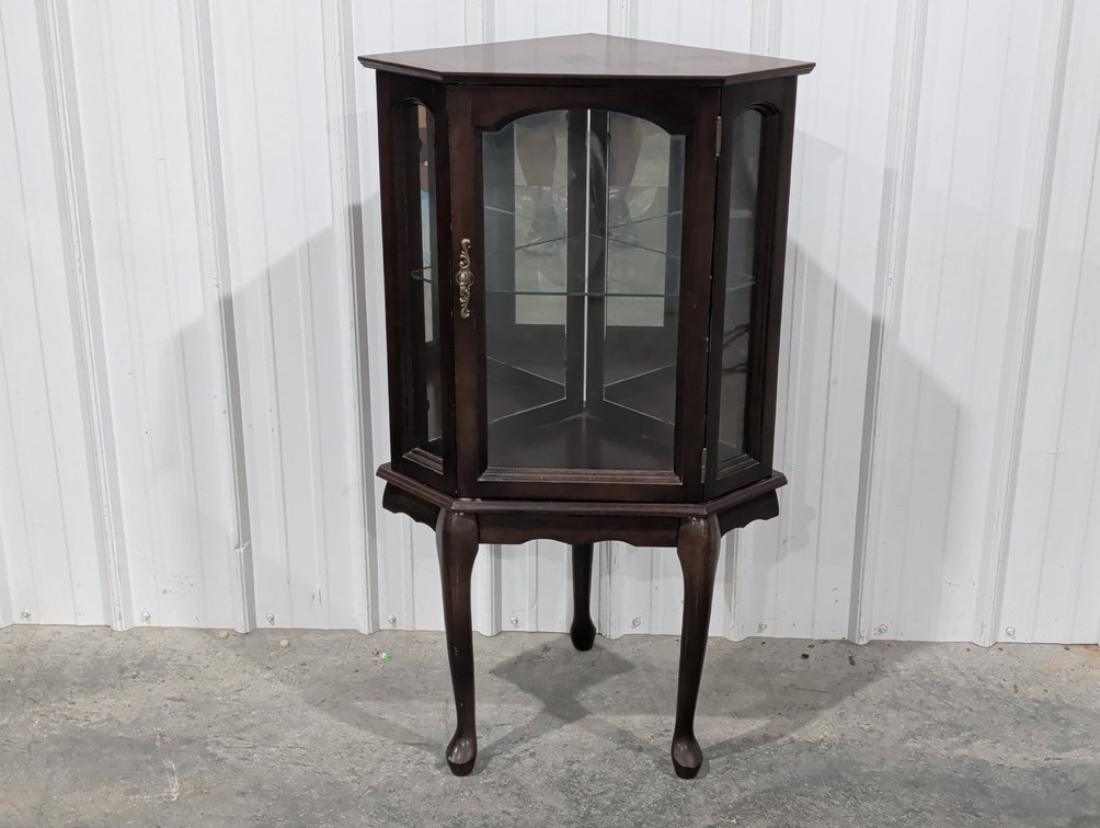 Vintage Corner Curio