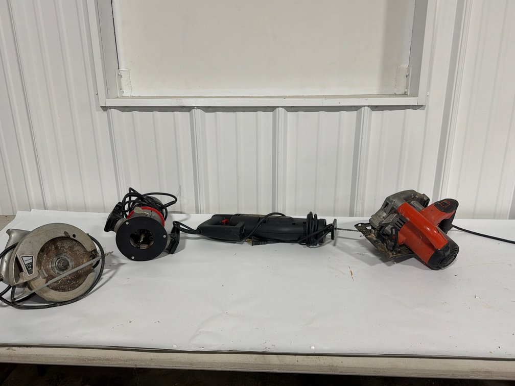 Skilsaw Craftsman Black And Decker Tools