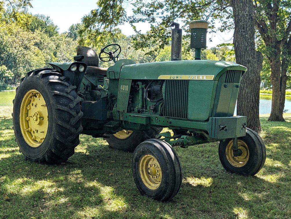John Deere 4010 Tractor