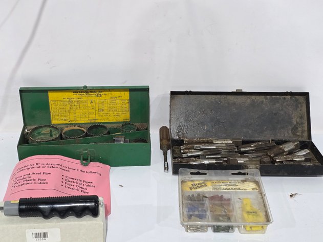Image for Greenlee 825 Hole Saw Set And Tools