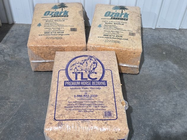 Image for 3 Bales Of Yellow Pine Wood Shavings
