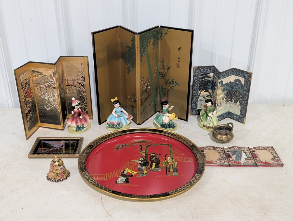 Asian Decorative Arts And Collectibles