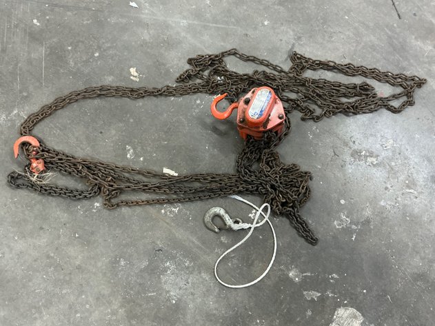 Image for Duff-Norton LHH-1/2B 1/2 Ton Chain Hoist