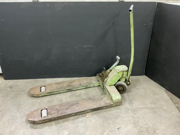 Image for Manual Hydraulic Pallet Jack
