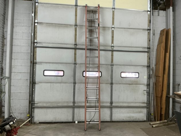 Image for Louisville 24’ Ladder Extension Ladder