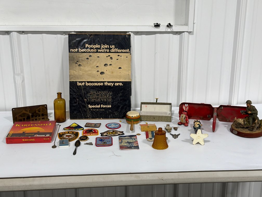 Special Forces Poster And Collectibles