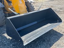 LandHonor Skid Steer 72â Track Duty Bucket