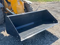 LandHonor Skid Steer 66â Track Duty Bucket