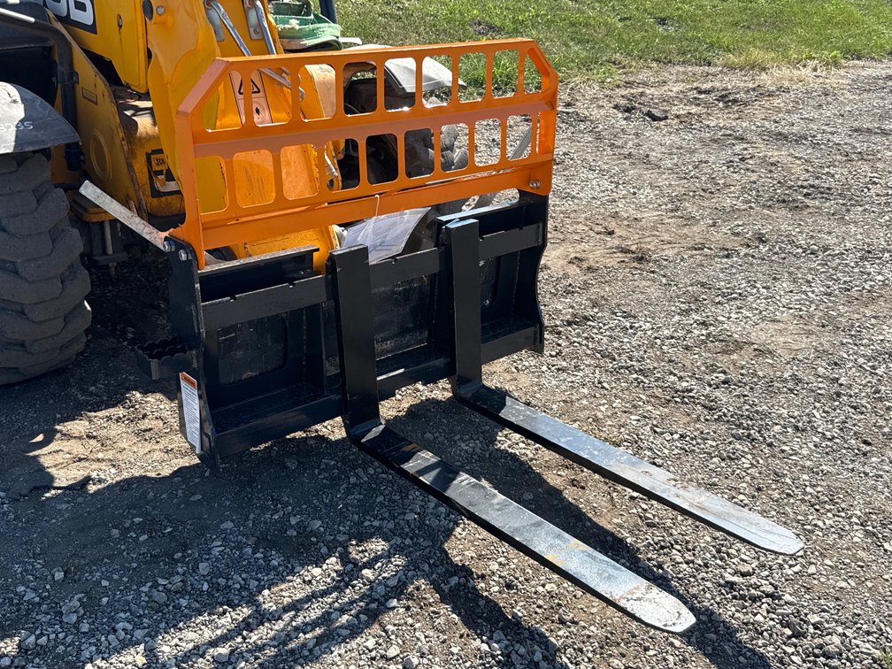 LandHonor 42” Pallet Forks