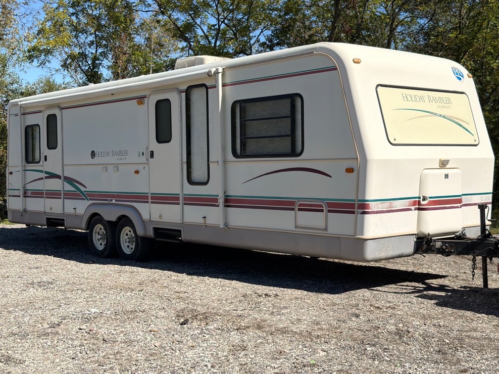 1996 Holiday Rambler Towable Trailer