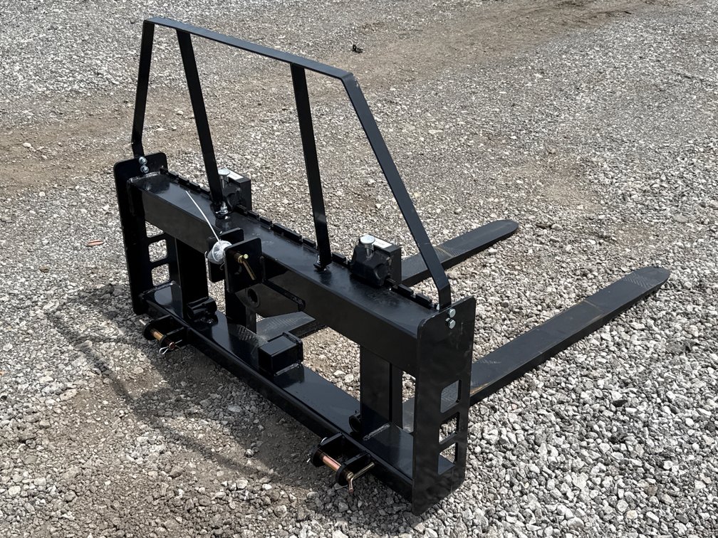 3-Point 48" Quick Attach Pallet Forks