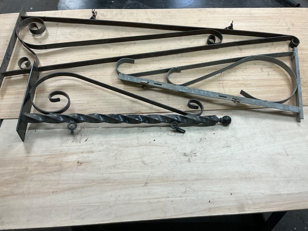 Metal Hanging Sign Brackets