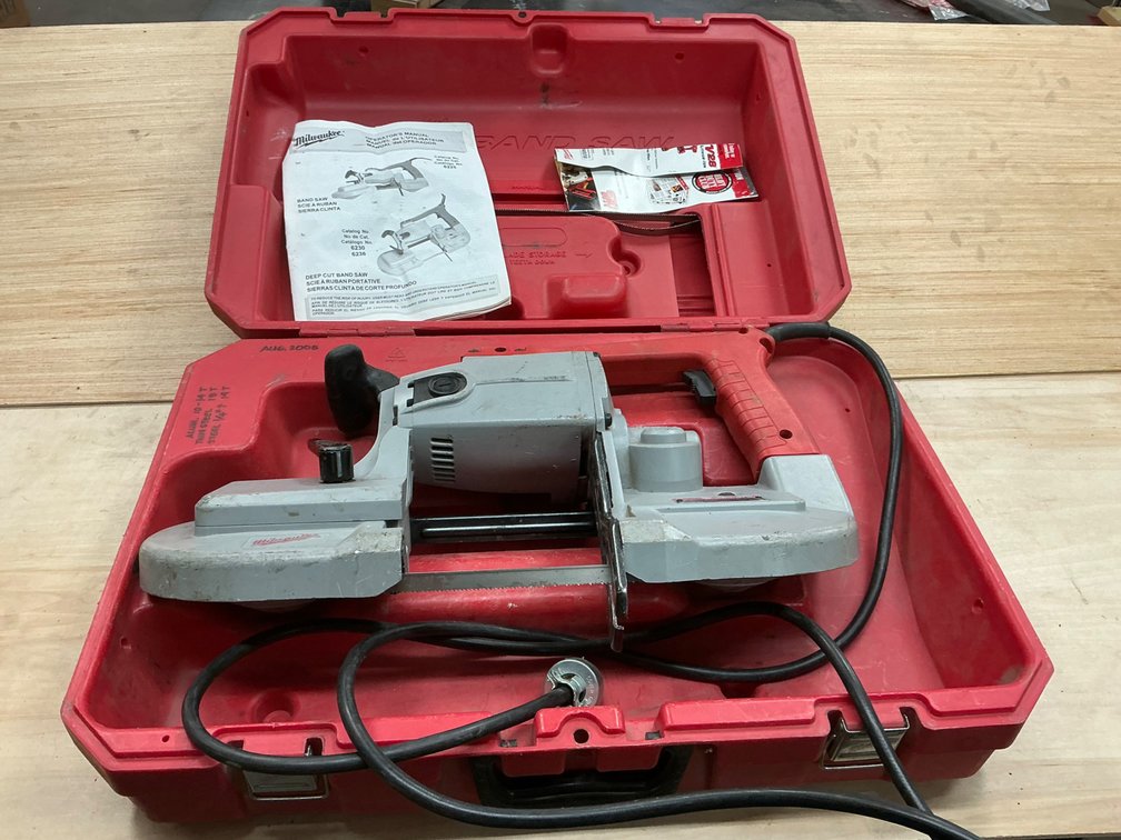 Milwaukee 6230 Deep Cut Band Saw