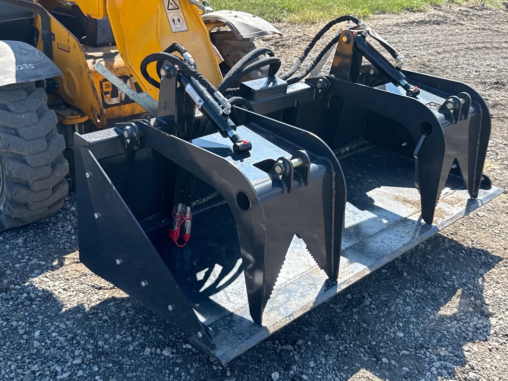 LandHonor 72" Skid Steer Grapple Bucket