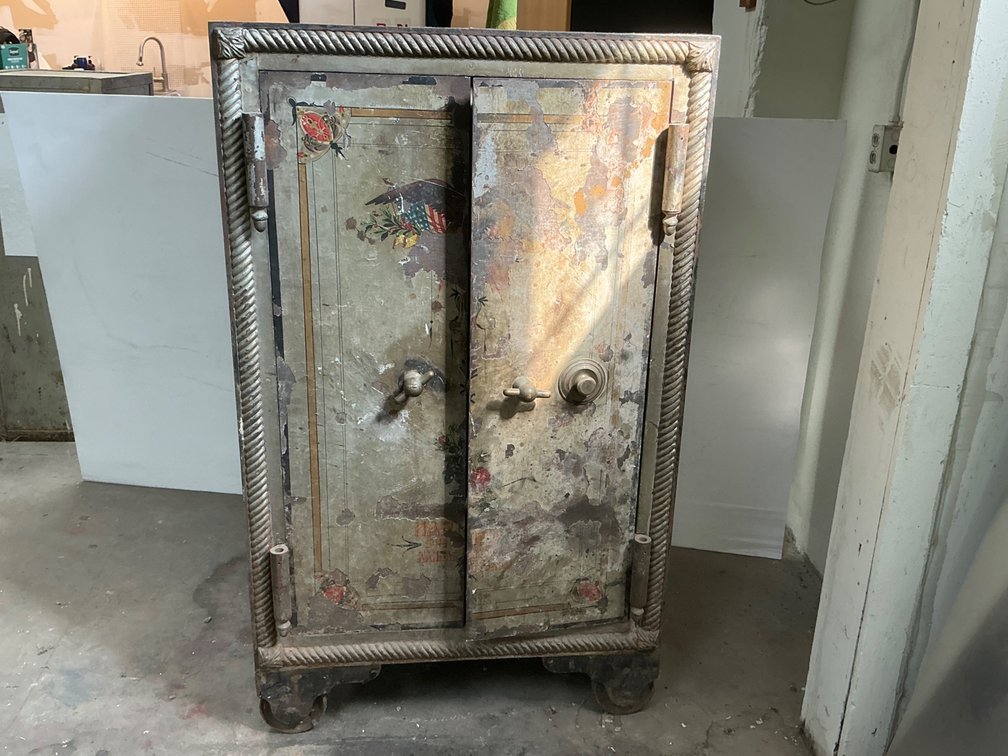 Sargent & Greenleaf Double Door Safe