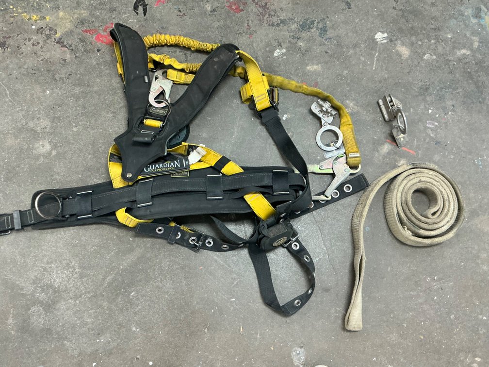 Guardian Fall Protection Safety Harness