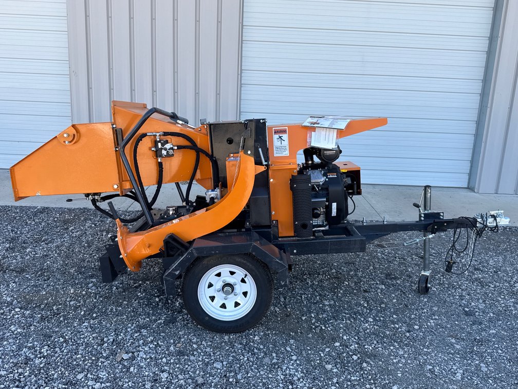 LandHonor Mobile Wood Chipper