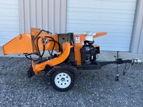 LandHonor Mobile Wood Chipper