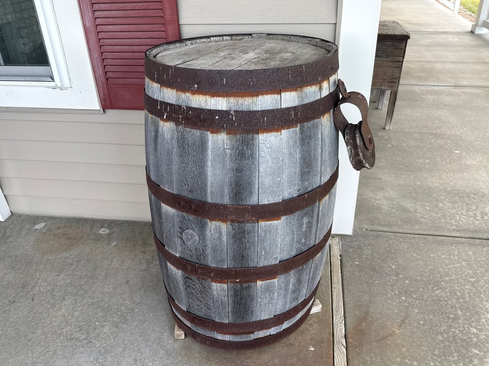 Wooden Barrel With Pulley Attachment