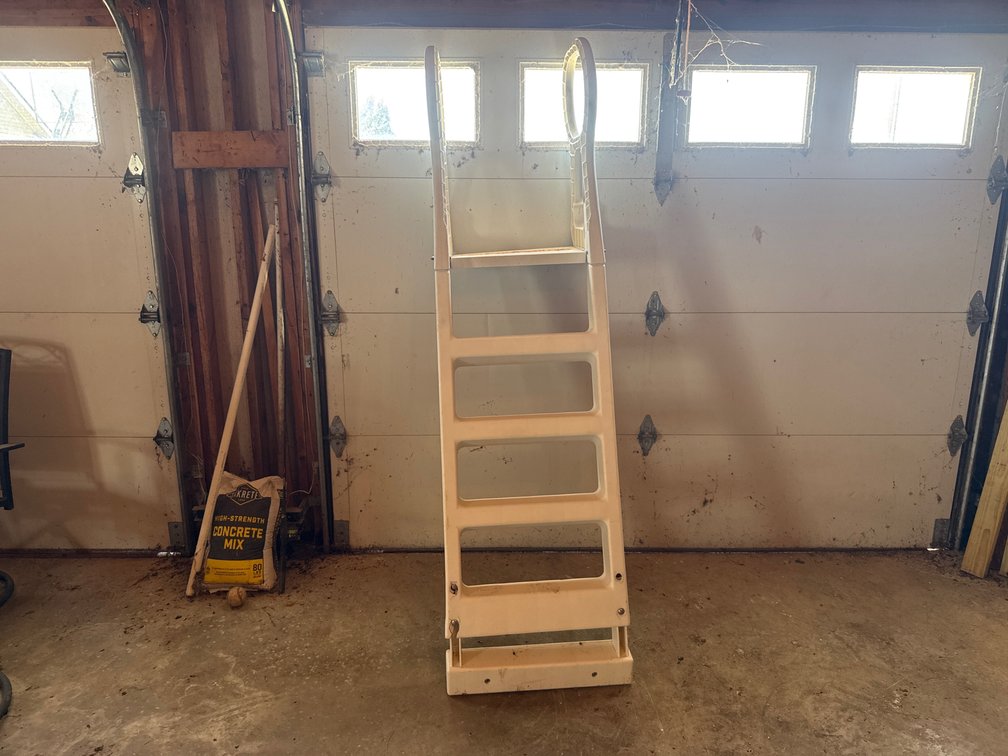 Molded Plastic Swimming Pool Ladder