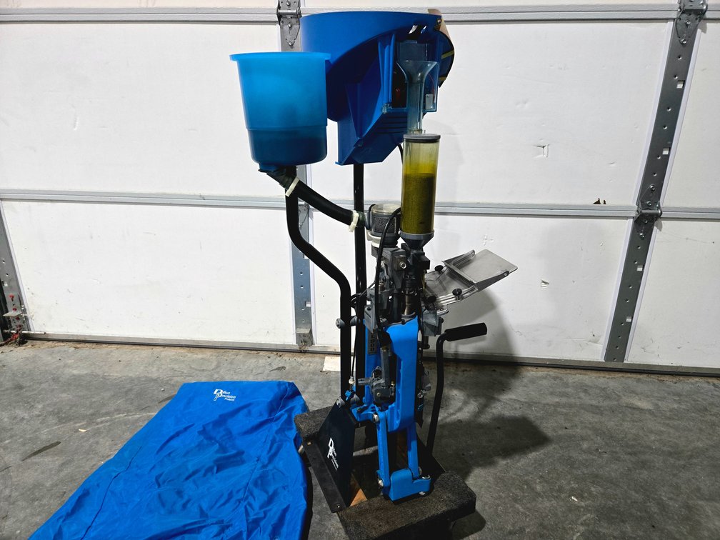 Dillon Precision SL 900 Reloading Press