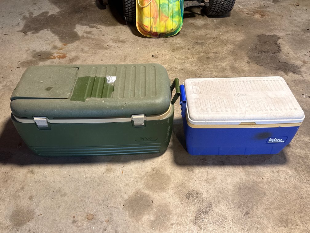 Igloo 48 Cooler And Igloo Cooler