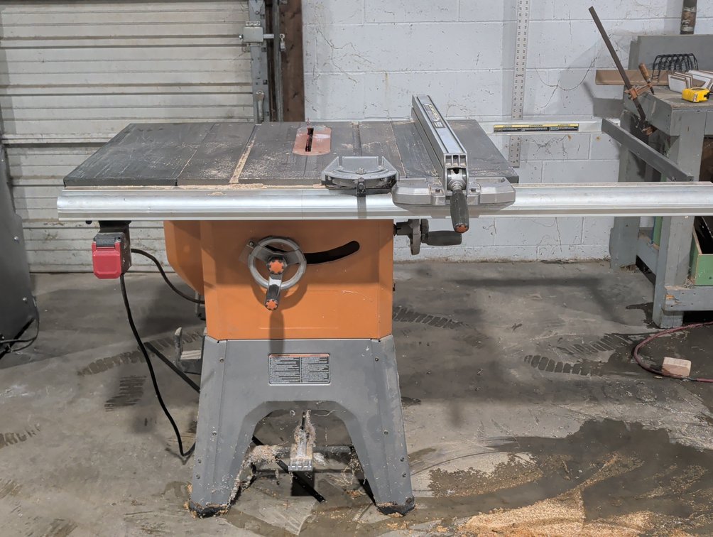 Ridgid 10 In. Table Saw