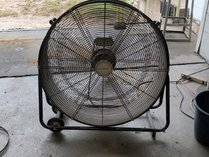 WorkSmart 30" Swivel Blower Fan