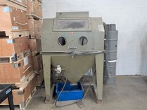 Dayton Blast Cabinet With Dust Collector