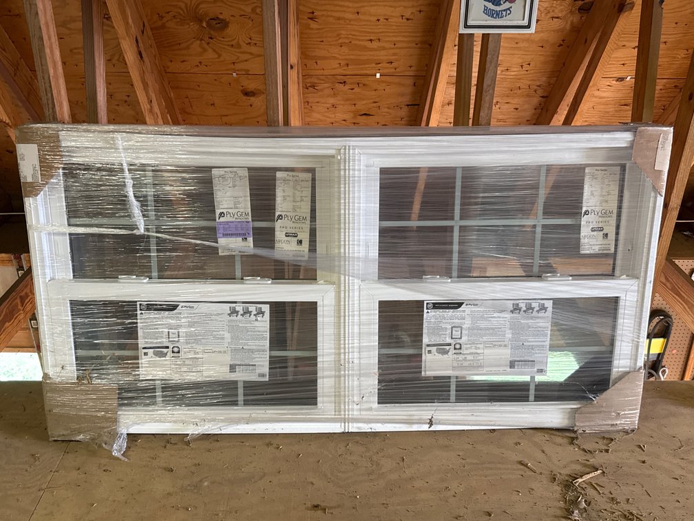Ply Gem 033DH Double Hung Window