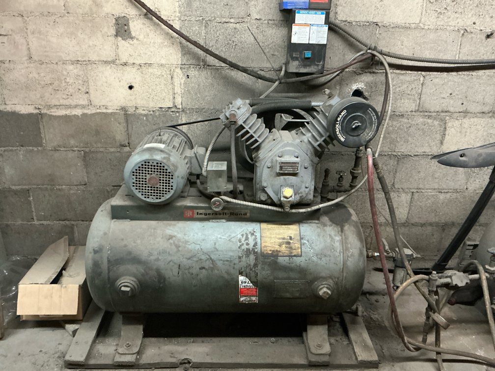 Ingersoll-Rand 2475 Air Compressor & Phase Converter