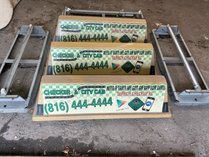 Taxi Roof Signs With Mounting Racks