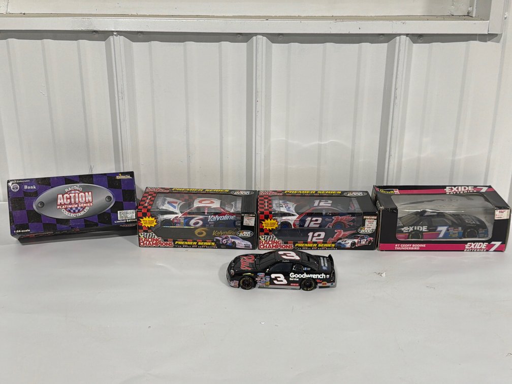 1:24 Scale NASCAR Die-Cast Cars