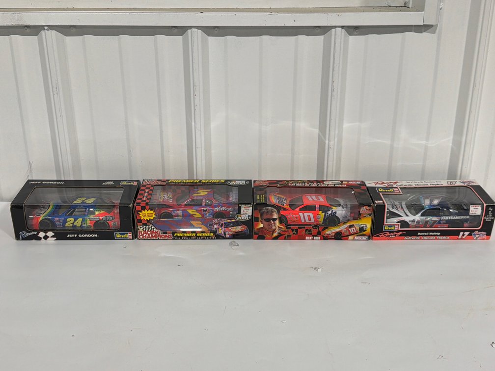 NASCAR 1:24 Scale Die-Cast Stock Cars