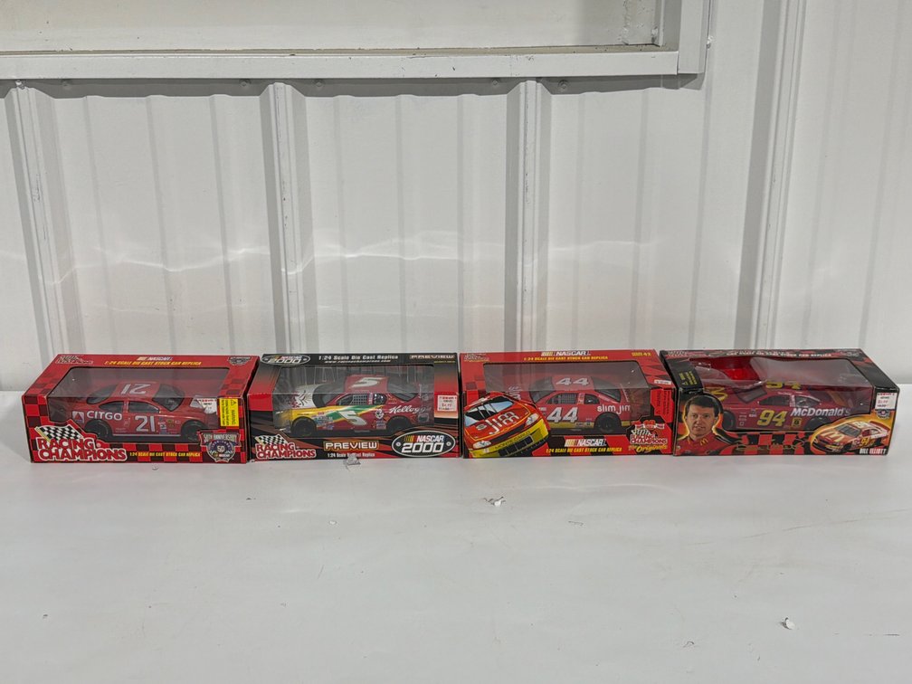 Racing Champions 1:24 NASCAR Die Cast Cars