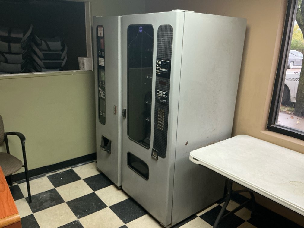 Commercial Drink And Snack Vending Machine