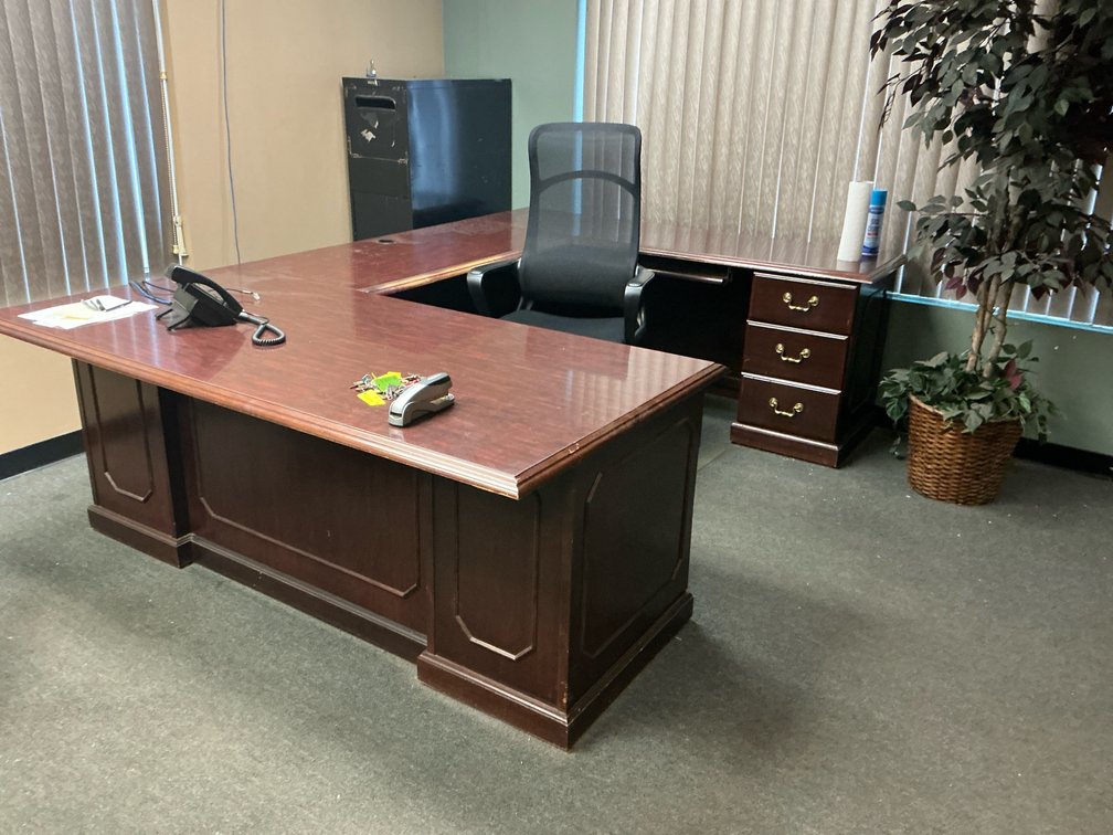 Executive Desk And Office Chair