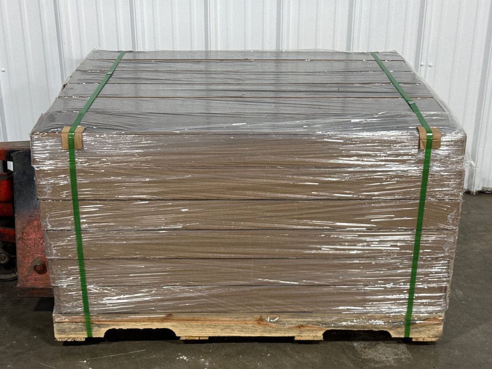 725.40 SF Pergo Outlast Java Scraped Oak