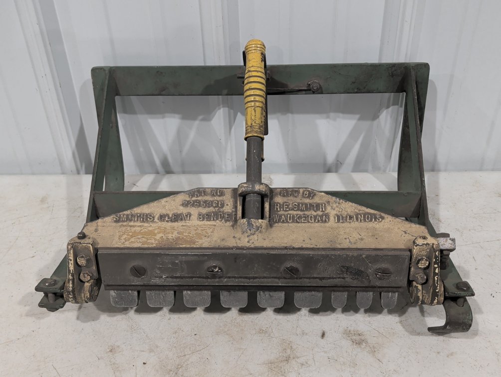 R.E. Smith Cleat Bender
