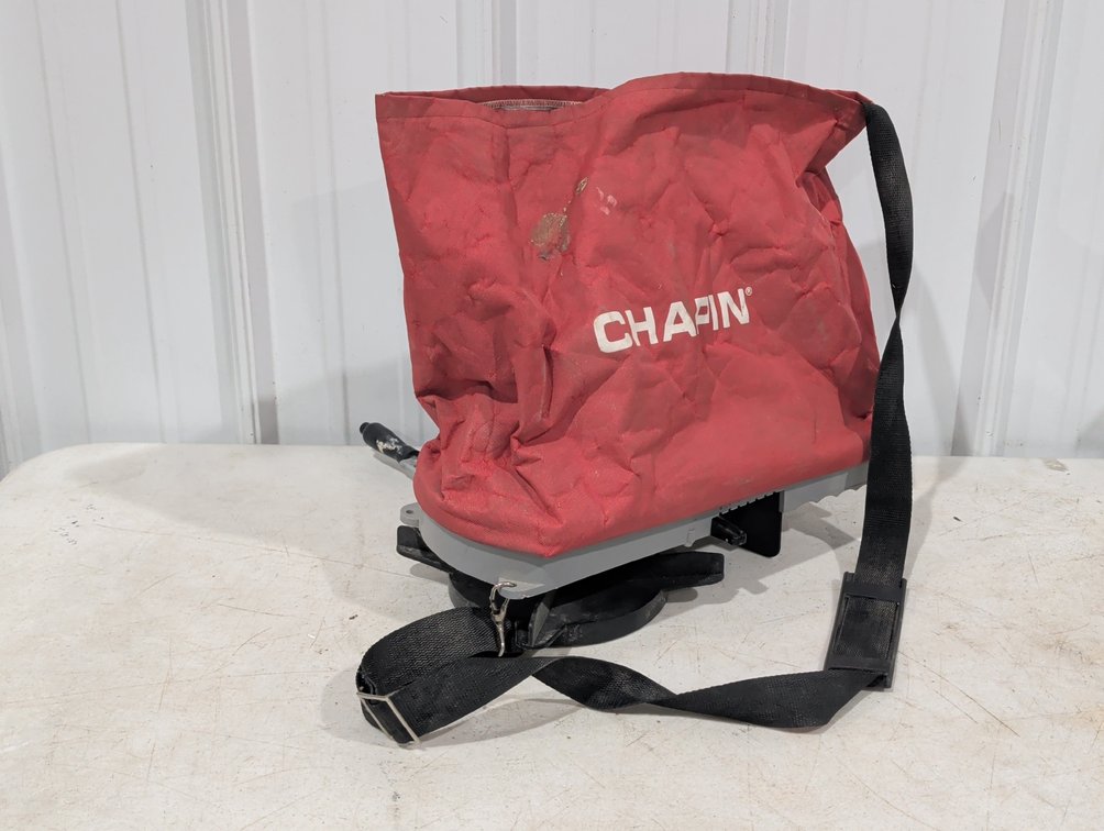 Chapin Hand Crank Bag Spreader