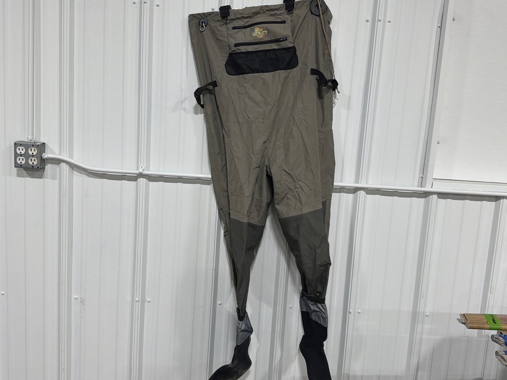 White River 1472011 Chest Waders Size M