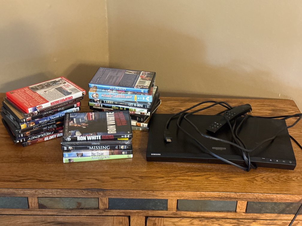Samsung Ultra HD Blu-Ray Player With DVDs