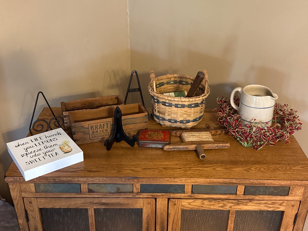 Rustic Home Decor And Collectibles Lot