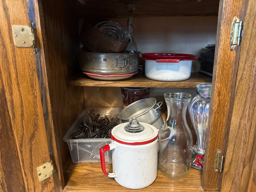 Kitchenware Tableware And Picture Frames