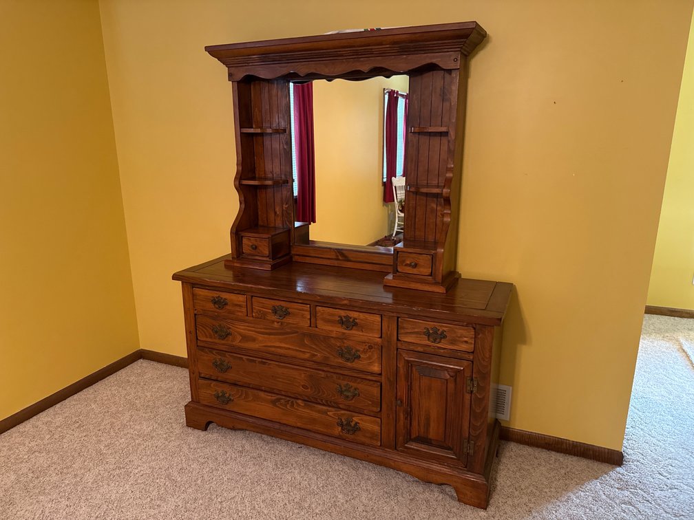 Wood Dresser With Hutch Mirror