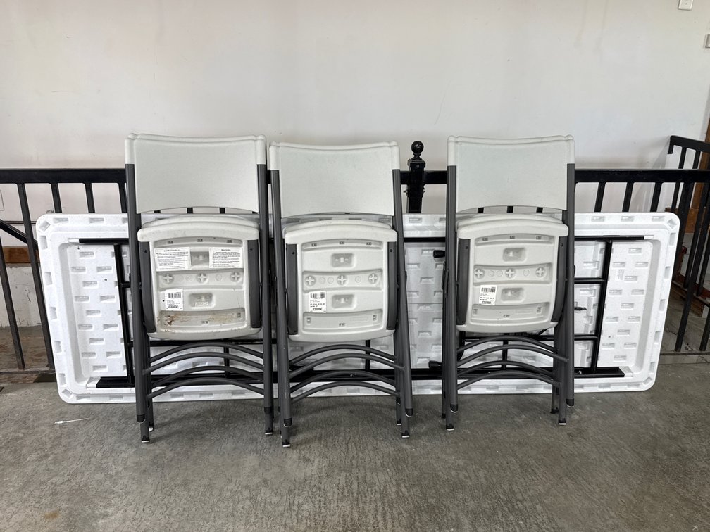 Folding Chairs And Folding Table