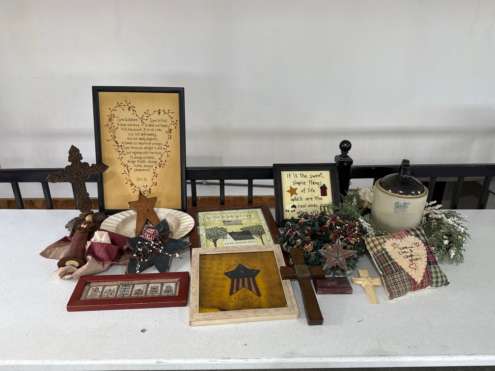Country Home Decor Lot