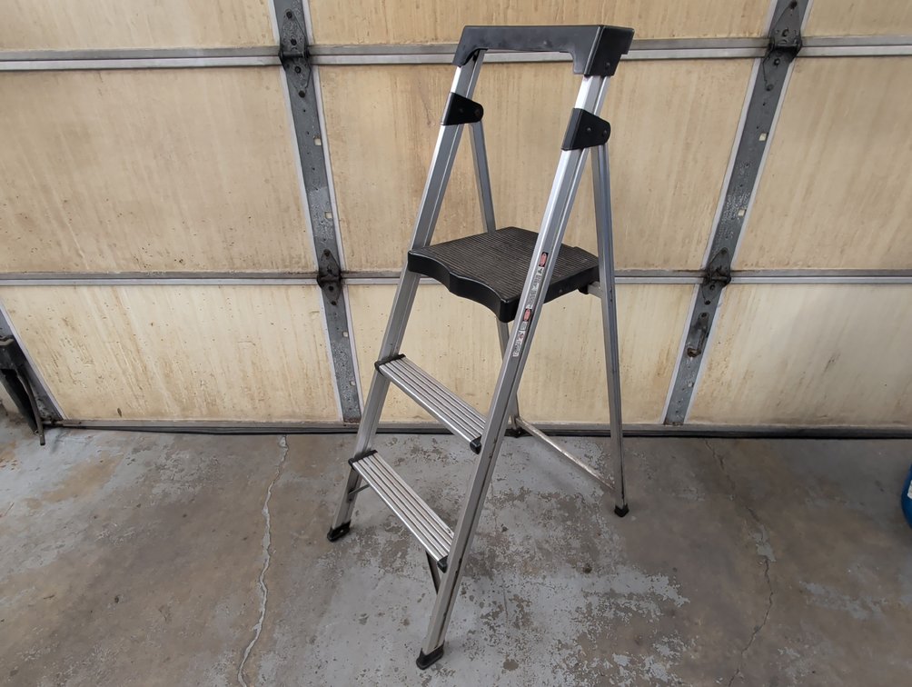 Gorilla Ladders Step Stool