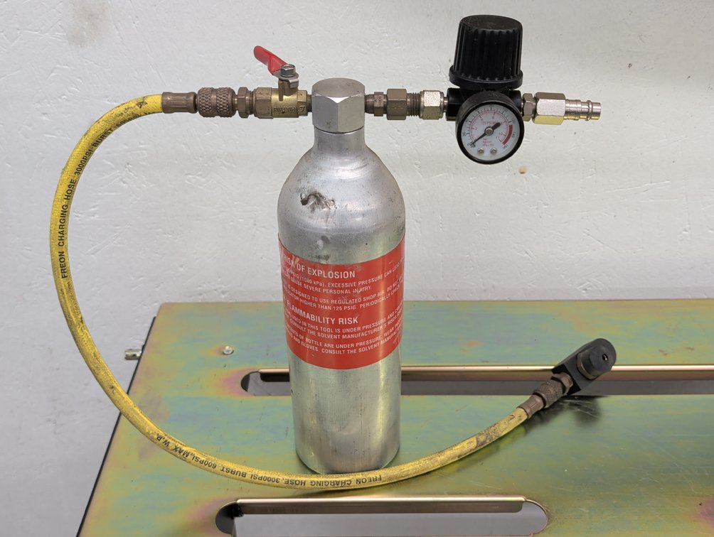 Flush Canister With Regulator