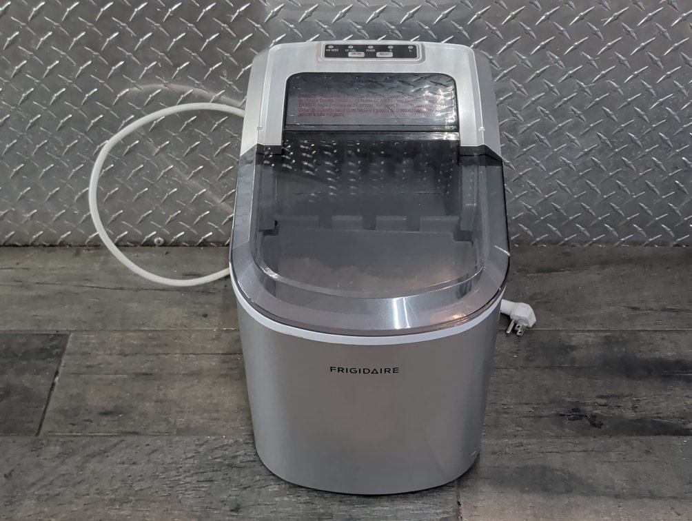 Frigidaire  Ice Maker